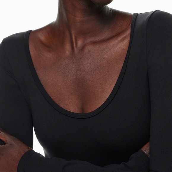 Aritzia Wilfred Free black Kaz long sleeve scoop neck onesie romper - XL - Picture 3 of 10